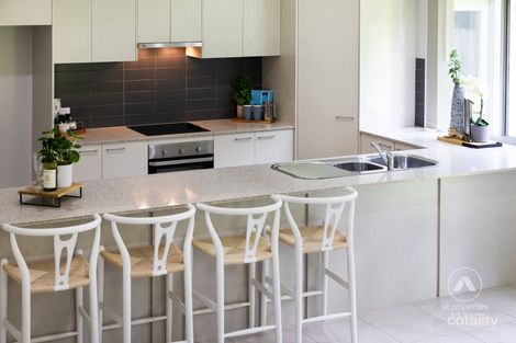 Property photo of 52 Ruth Terrace Oxenford QLD 4210