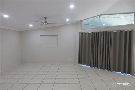 Property photo of 20 Shutehaven Circuit Bushland Beach QLD 4818
