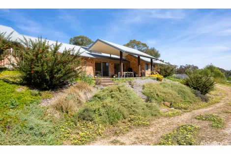 Property photo of 306 Splitters Creek Road Splitters Creek NSW 2640