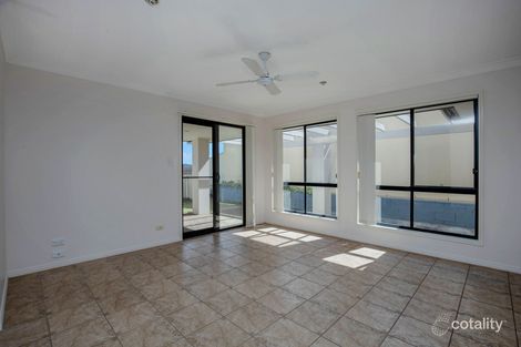Property photo of 60 Tee Trees Boulevard Arundel QLD 4214