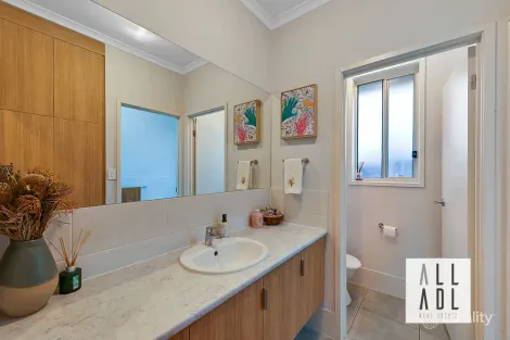 Property photo of 35 Hanorah Avenue Virginia SA 5120