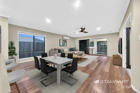 Property photo of 18 Hyssop Place Springfield Lakes QLD 4300