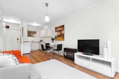 Property photo of 3/2 St Kinnord Street Aberfeldie VIC 3040