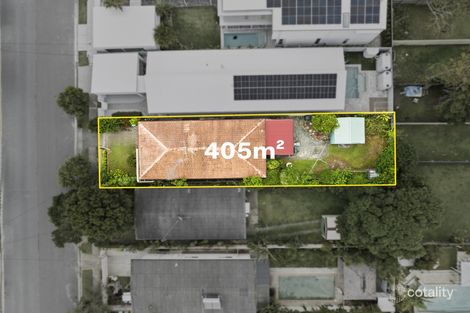 Property photo of 14 Chainey Avenue Miami QLD 4220