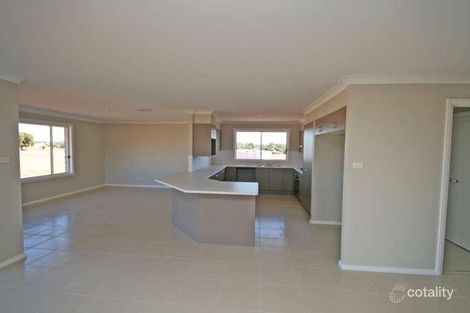 Property photo of 8 Kingfisher Drive Moore Creek NSW 2340