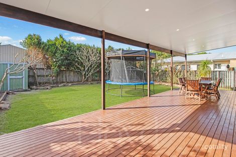 Property photo of 13 Grace Avenue Labrador QLD 4215