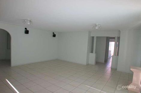 Property photo of 49 Edinburgh Road Benowa QLD 4217