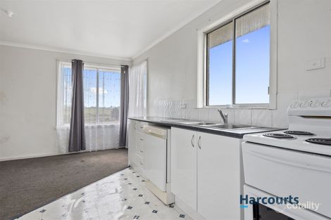 Property photo of 33 Armitage Crescent Shorewell Park TAS 7320