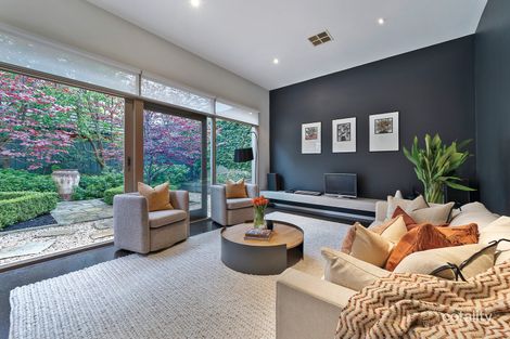 Property photo of 18B Ferncroft Avenue Malvern East VIC 3145
