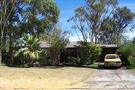 41 Excalibur Cir, Camillo, WA 6111