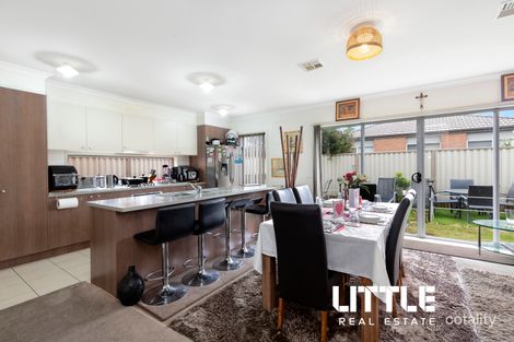 Property photo of 4 Celebration Circuit Pakenham VIC 3810