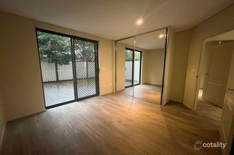 Property photo of 2/13-15 Lydbrook Street Westmead NSW 2145