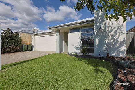 6 Rhodeswood Dr, Aveley, WA 6069