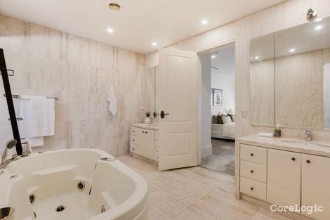 Property photo of 164 Mont Albert Road Canterbury VIC 3126