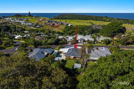 Property photo of 4 Loedna Place Lennox Head NSW 2478