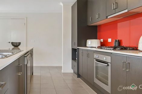 Property photo of 2/19-27 Connell Lane Dandenong VIC 3175