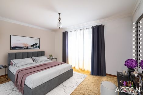 21 Steinbeck Pl, Spearwood, WA 6163