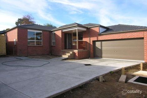 4 Rose Ave, Boronia, VIC 3155