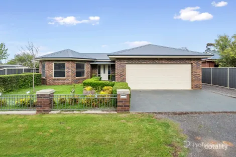 12 Simson St, Carisbrook, VIC 3464