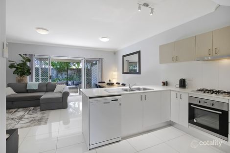 Property photo of 1/32 Edgar Street Northgate QLD 4013