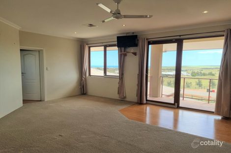 Property photo of 3 Redcliffe Concourse White Peak WA 6532