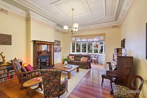 Property photo of 2 Ilma Grove Northcote VIC 3070