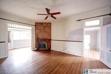 Property photo of 39 Macquarie Street Taree NSW 2430