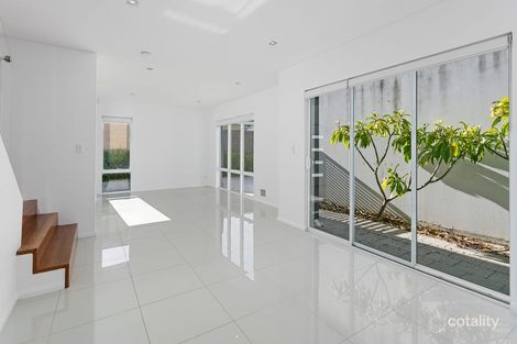 Property photo of 459B Karrinyup Road Innaloo WA 6018