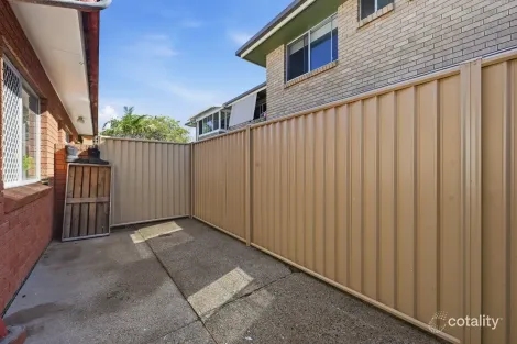 Property photo of 2/9 Columbus Circuit Coffs Harbour NSW 2450