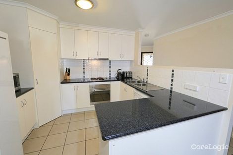 Property photo of 2/12 Cauchi Court Avoca QLD 4670