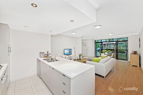 Property photo of 73 Shoreline Drive Rhodes NSW 2138