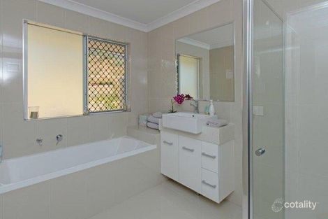 Property photo of 24 Pemberton Place Hatton Vale QLD 4341