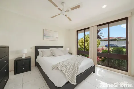 Property photo of 41 Lorenzo Crescent Rosemeadow NSW 2560