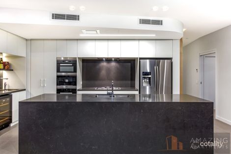 Property photo of 50 Parkside Circuit Hamilton QLD 4007