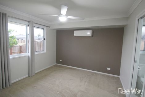 Property photo of 1 Bowerbird Court Branyan QLD 4670