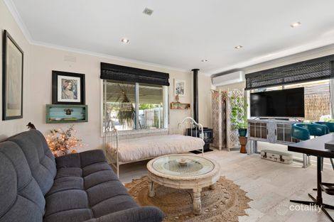 Property photo of 2 Moorina Court Mornington VIC 3931