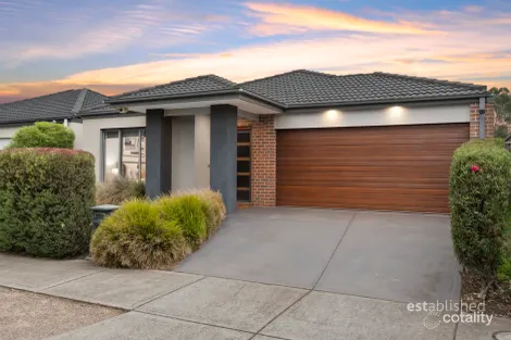 10 Geraldton Rd, Point Cook, VIC 3030