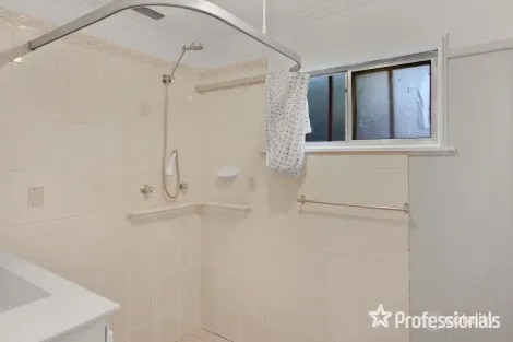 Property photo of 220 Edward Street Wagga Wagga NSW 2650