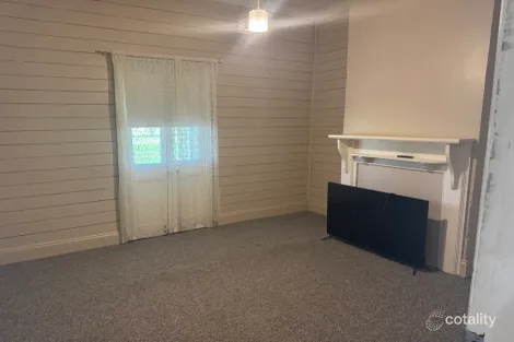 Property photo of 46 Loftus Street Manildra NSW 2865
