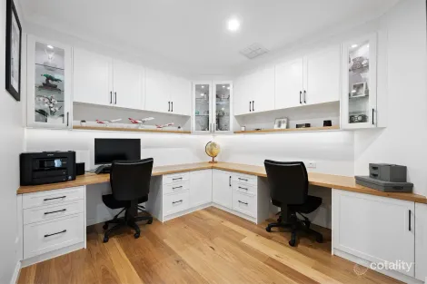 Property photo of 5 Whitechapel Way Sunbury VIC 3429