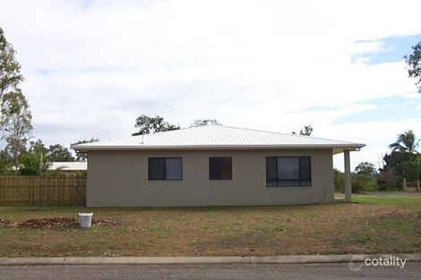 107 Marina Dr, Bushland Beach, QLD 4818