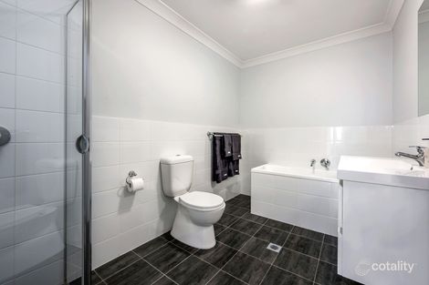 Property photo of 14 Chitambo Street Macquarie Hills NSW 2285