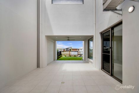 Property photo of 10 Agility Place Birtinya QLD 4575