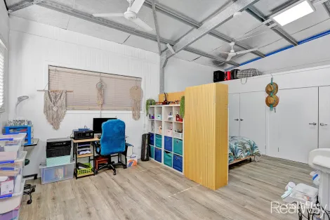 Property photo of 13 Pelican Way Woodgate QLD 4660