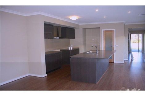 Property photo of 64 Mannavue Boulevard Cranbourne North VIC 3977