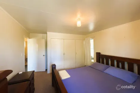 Property photo of 8 Winterer Crescent Dysart QLD 4745