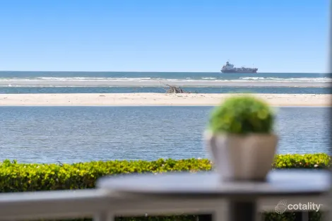 1/82 Esplanade, Golden Beach, QLD 4551