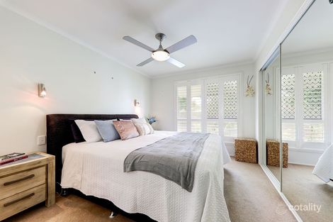 Property photo of 4 Ninderry Close Battery Hill QLD 4551