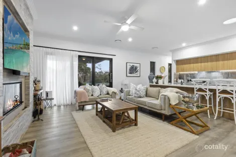 Property photo of 116 Long Road Tamborine Mountain QLD 4272