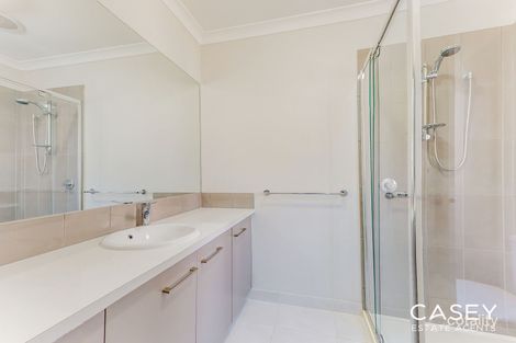 Property photo of 26 Hollywell Road Clyde North VIC 3978